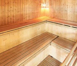 Camping Caravanile : ©campingcaravanile Espacebienêtre Hammam Sauna02