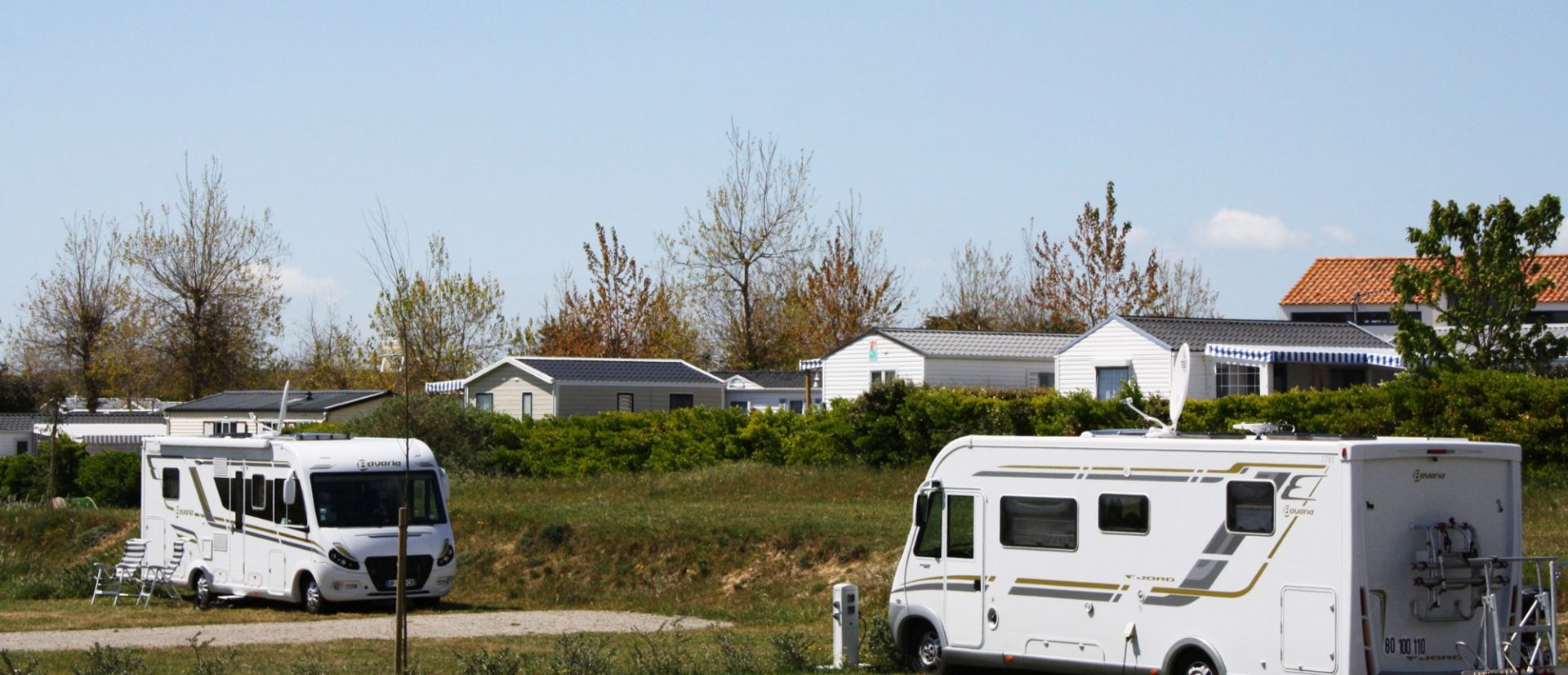 Camping Caravanile : Aire Campng Car